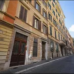 Apartment 100M From Piazza Di Spagna