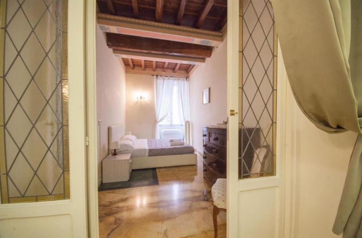 100m From Piazza Di Spagna Appartamento