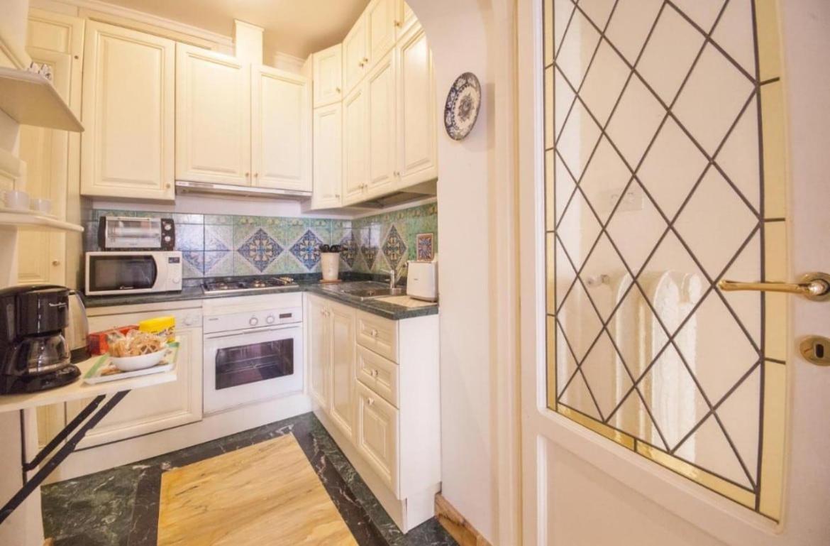 Apartamento 100m From Piazza Di Spagna Roma